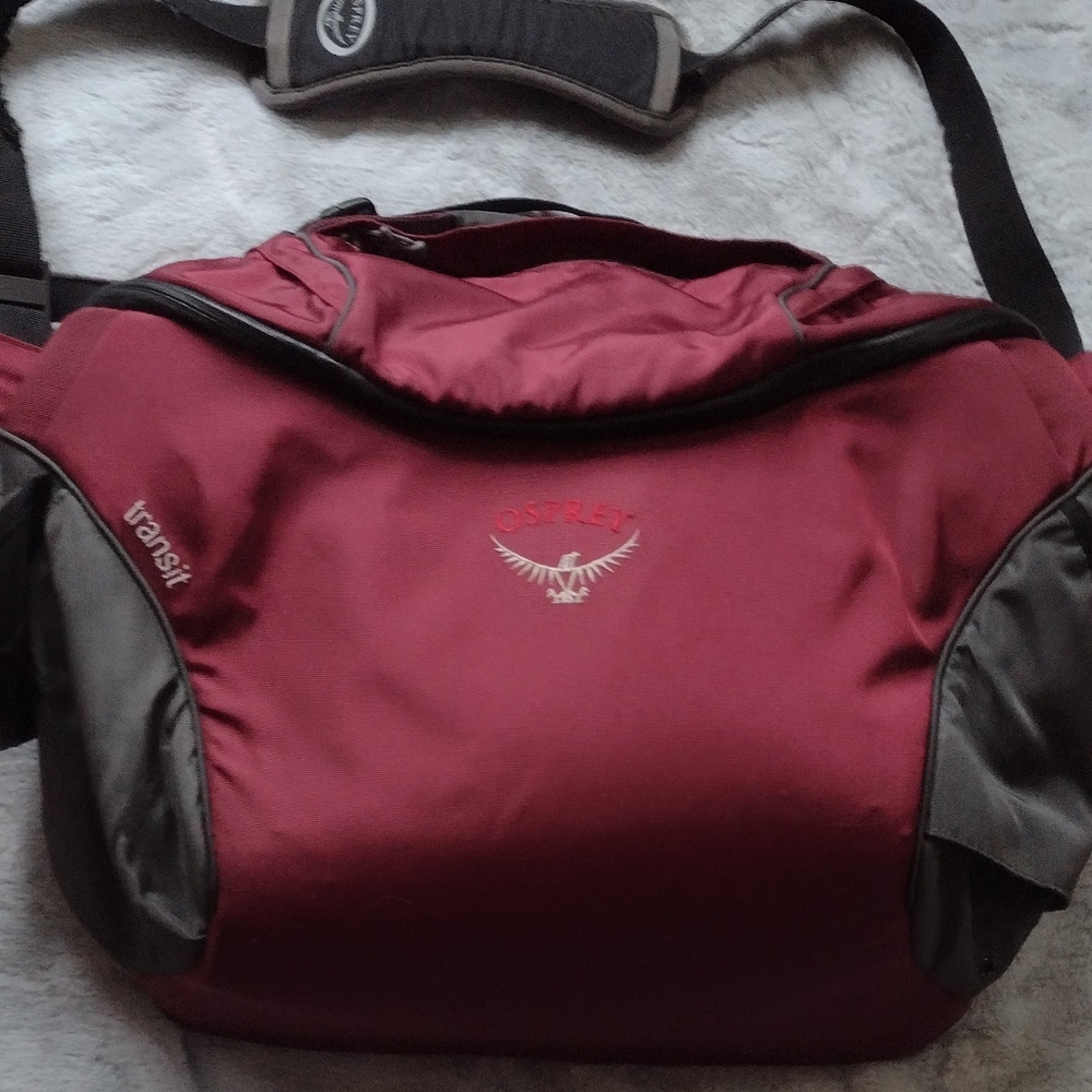 Maroon Osprey Transit Hardshell Computer Bag